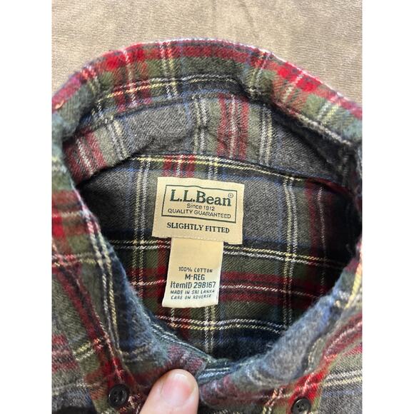 LL BEAN Long Sleeve Shirt Slightly Fitted Rustic Red Plaid Cotton MEDIUM Flannel - Picture 4 of 6